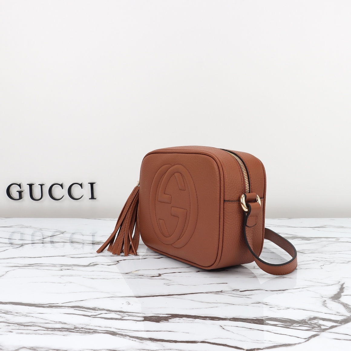 GG Pebbled Calfskin Small Soho Disco Bag