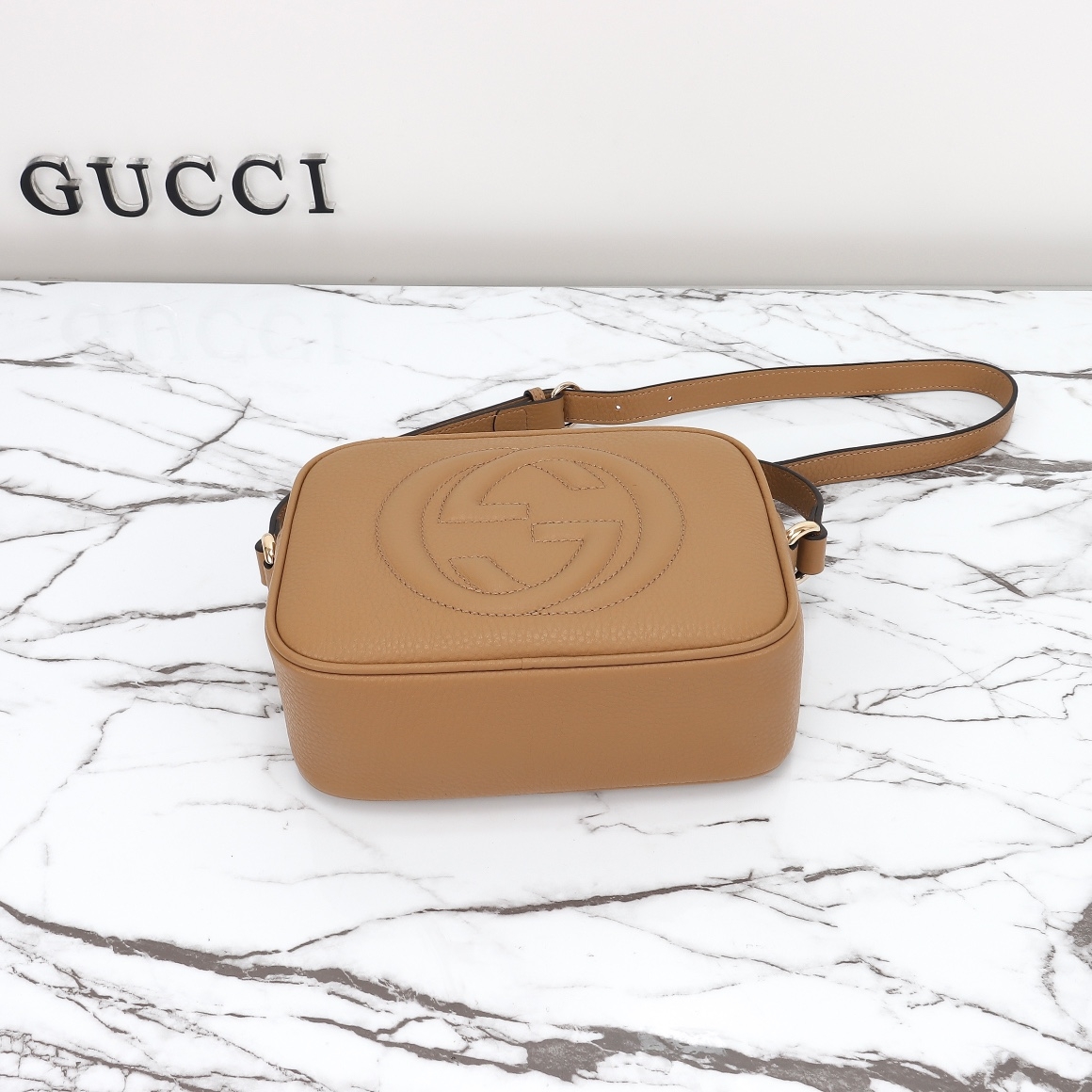 GG Pebbled Calfskin Small Soho Disco Bag