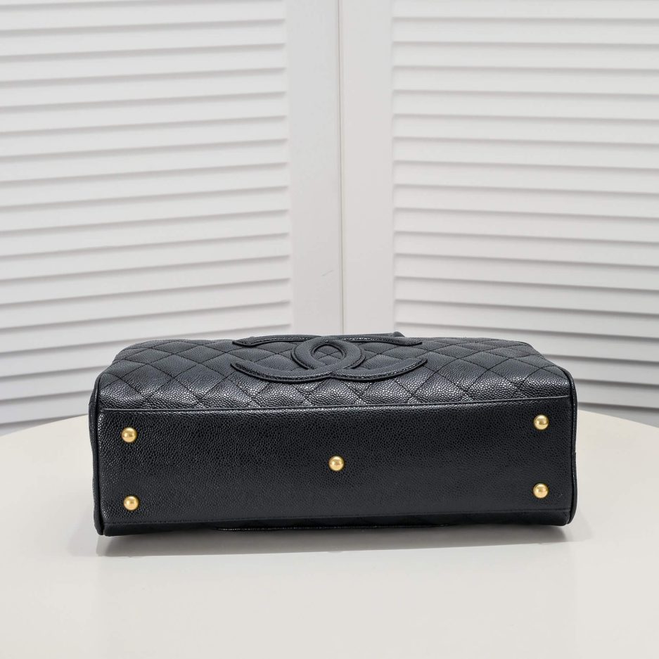 CHANEL Large Vintage Boston Bag