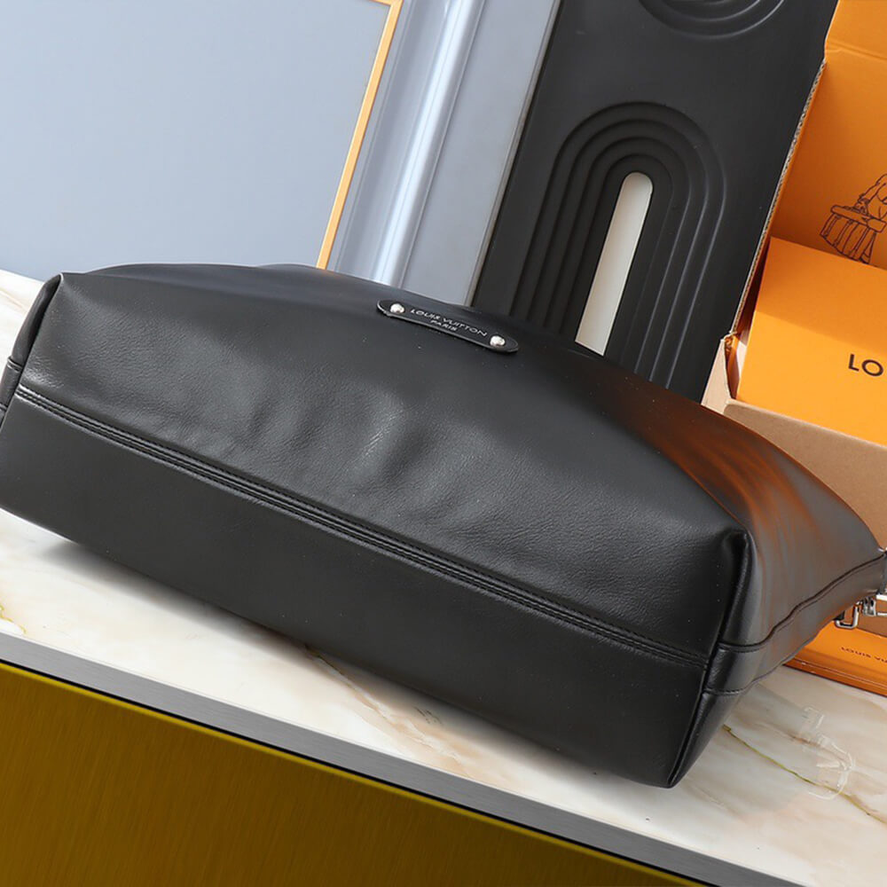 LV VAGABOND HOBO