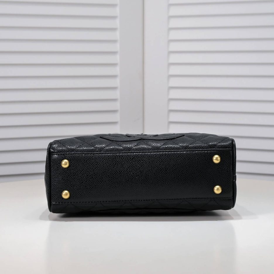 CHANEL Medium Vintage Boston Bag