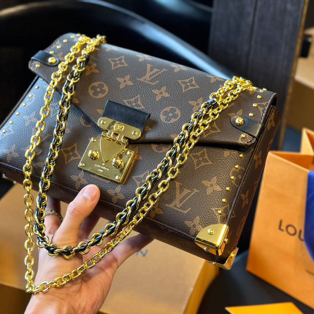 LV Trunkie