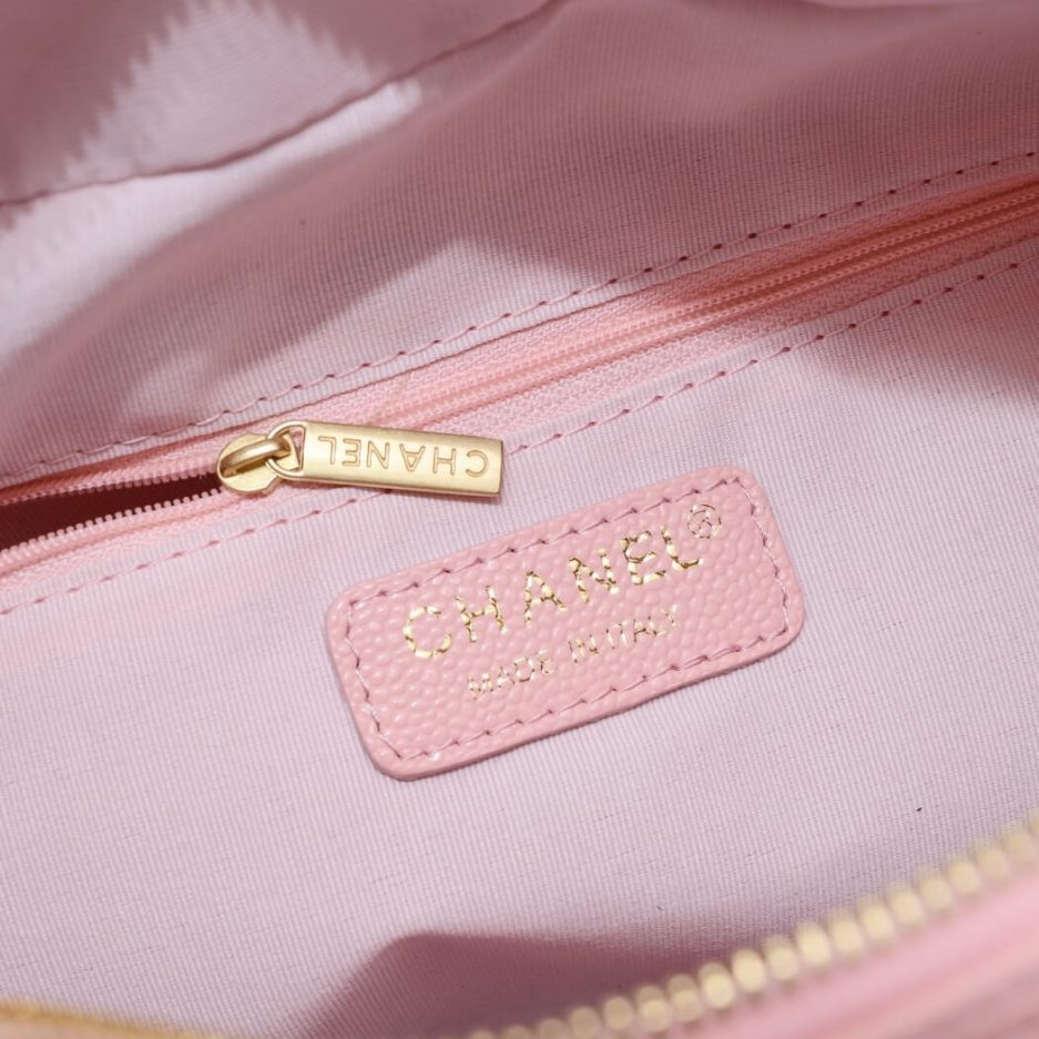 CHANEL Large Vintage Boston Bag