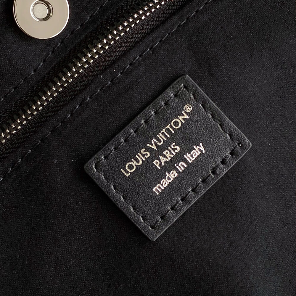 LV CARRYALL BB