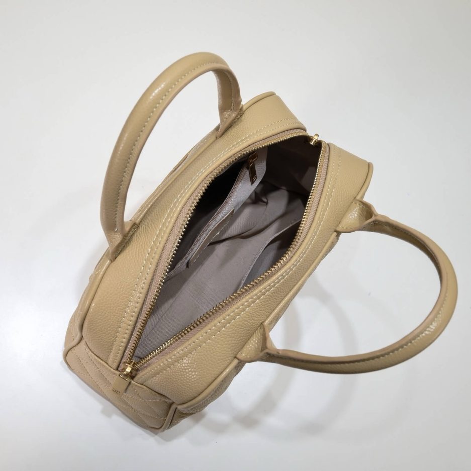 CHANEL Medium Vintage Boston Bag