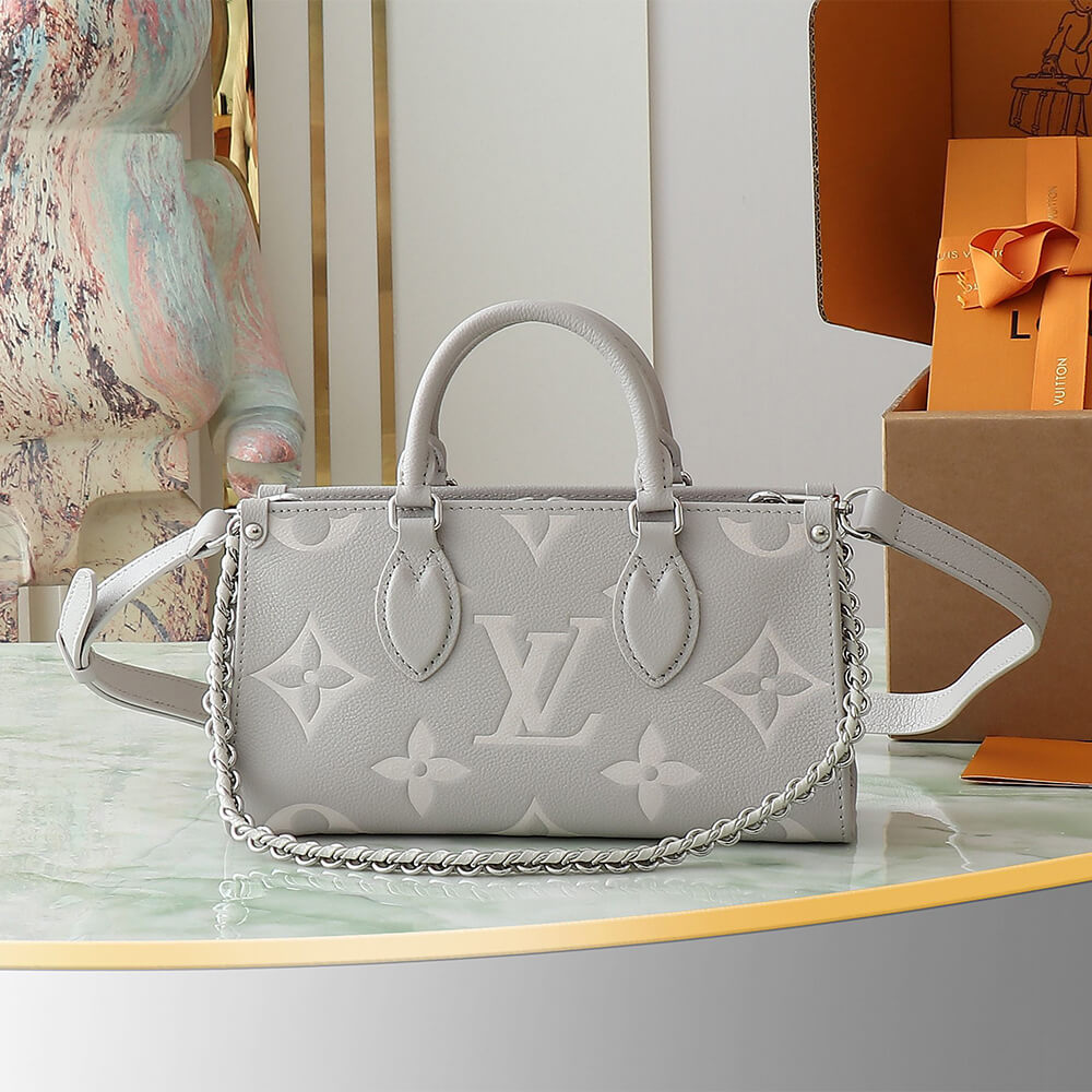 LV ONTHEGO EAST WEST GLOVES