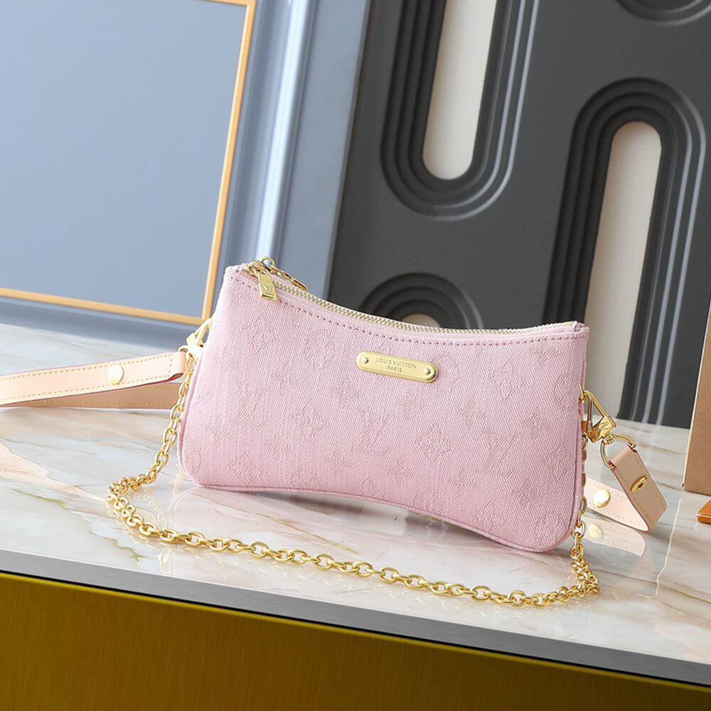 LV Liv Pochette