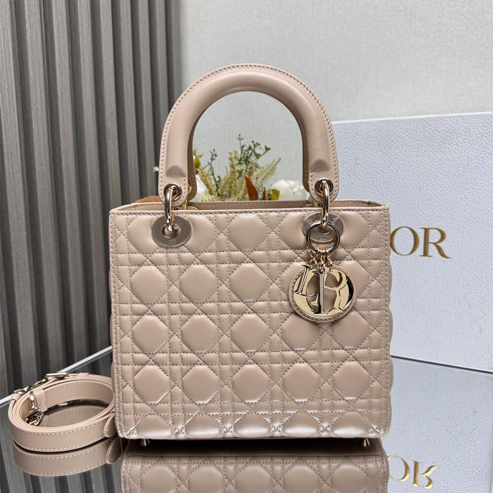 DIOR Medium Lady bags(TAX-FREE GRADE)