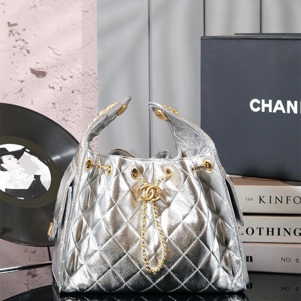 CHANEL 25 Small Handbag(High-end grade)