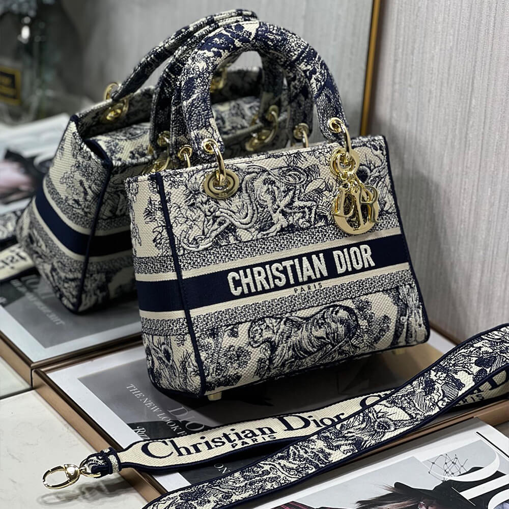 DIOR Medium Lady D-Lite Bag