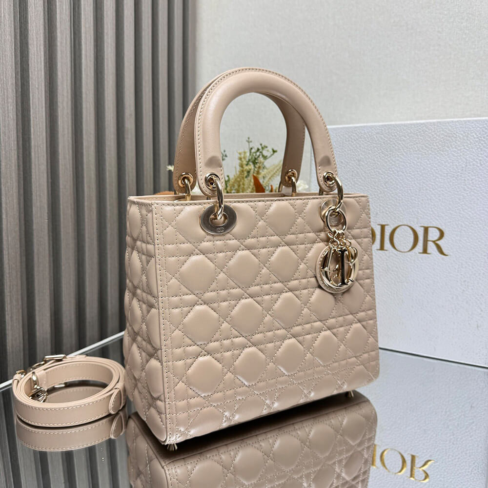 DIOR Medium Lady bags(TAX-FREE GRADE)