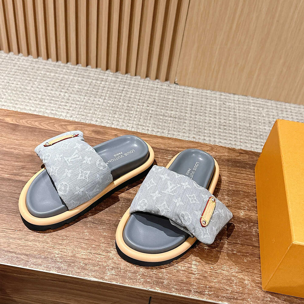 LV POOL PILLOW COMFORT FLAT SANDALS