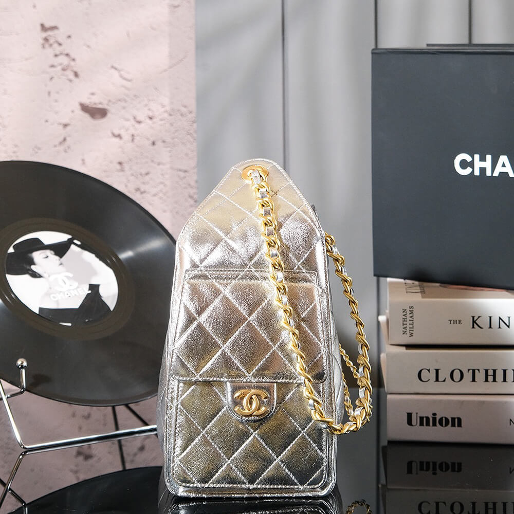 CHANEL 25 Small Handbag(High-end grade)