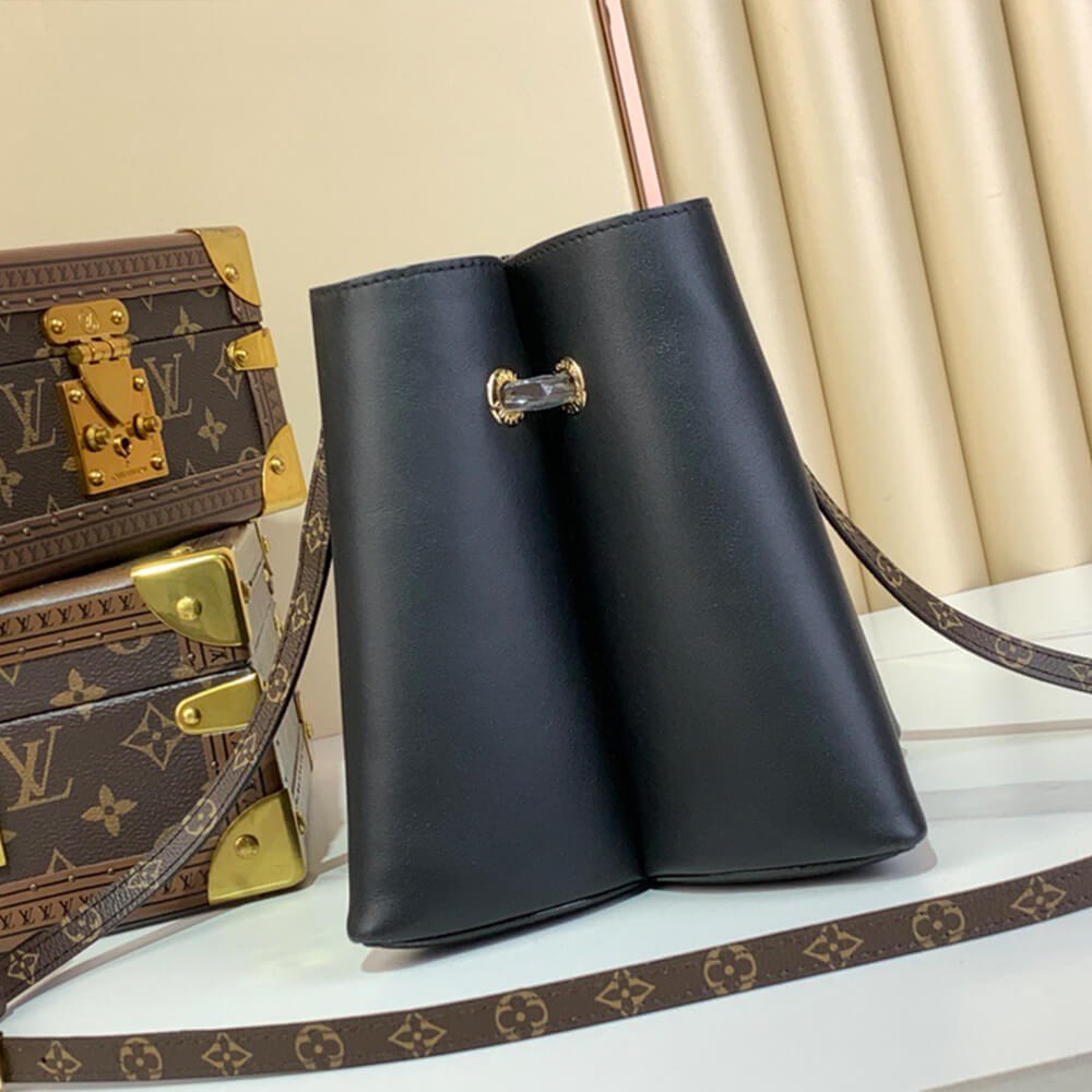 LV Small BLOOM