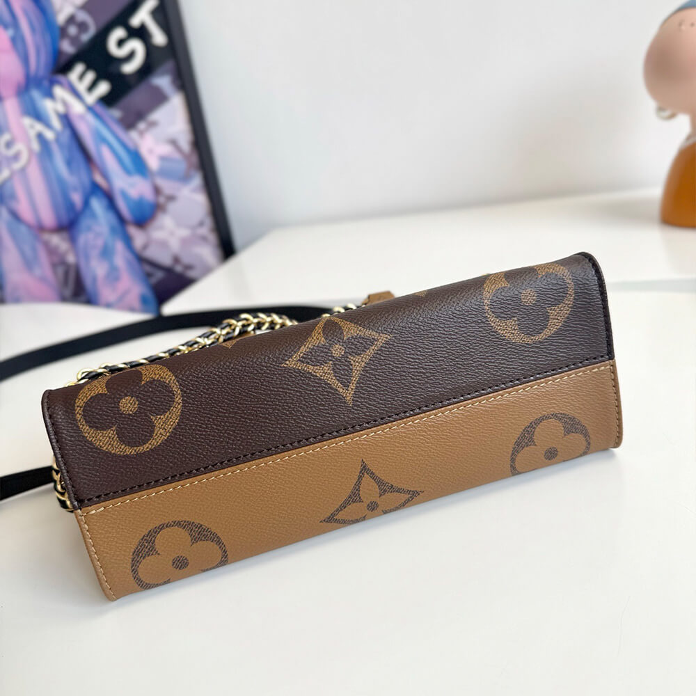 LV OnTheGo East West Chain
