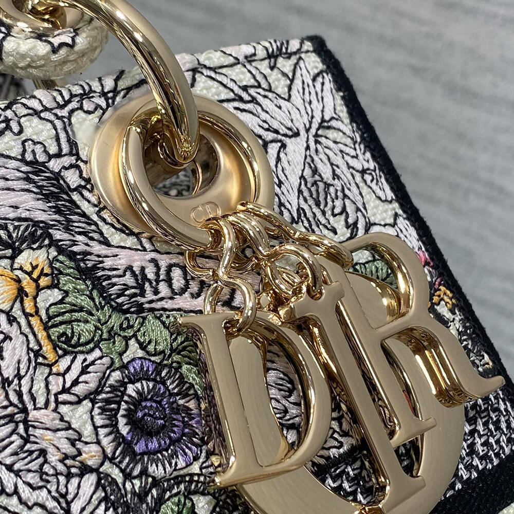 DIOR Medium Lady D-Lite Bag