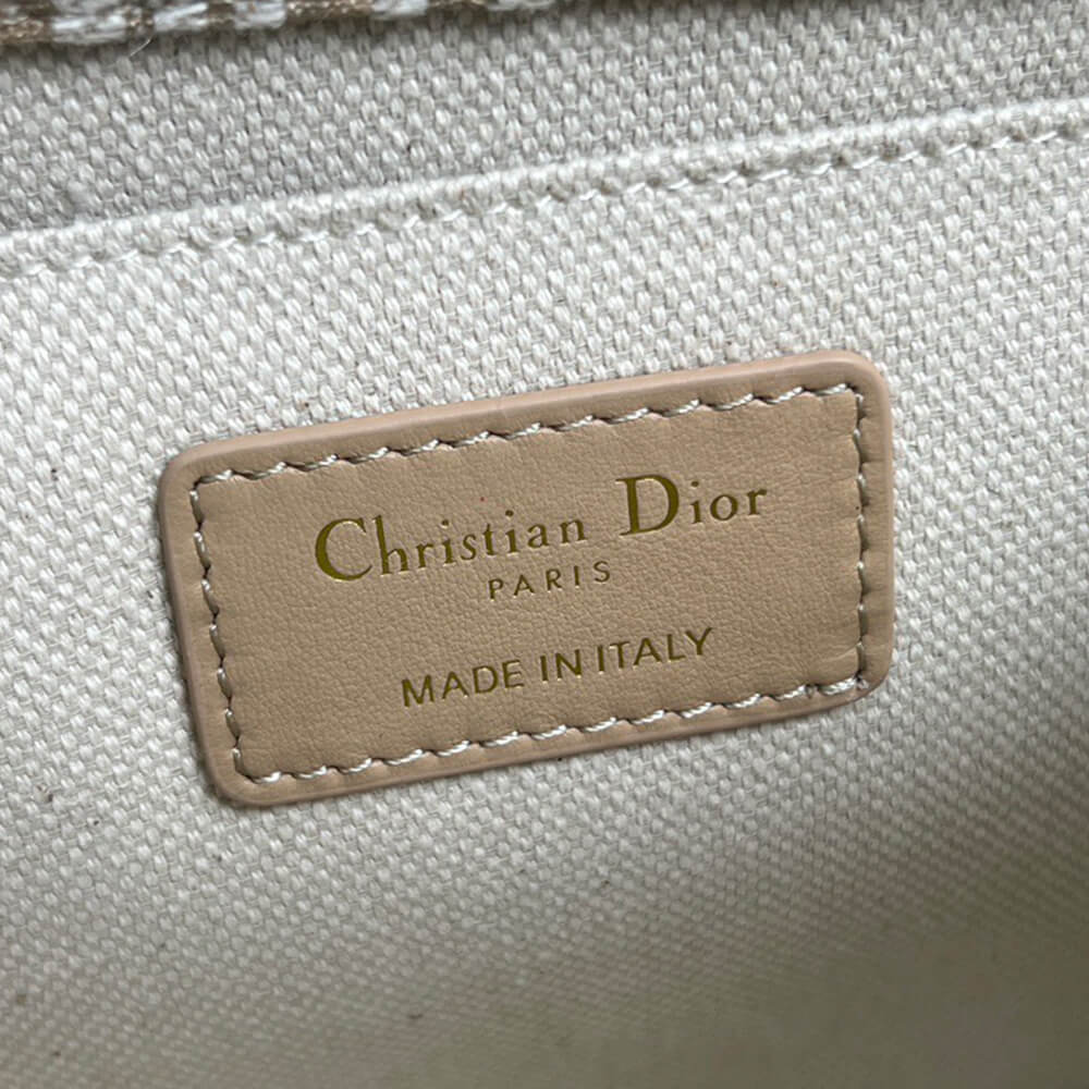 DIOR Medium Dior Bobby Bag(High-end grade)