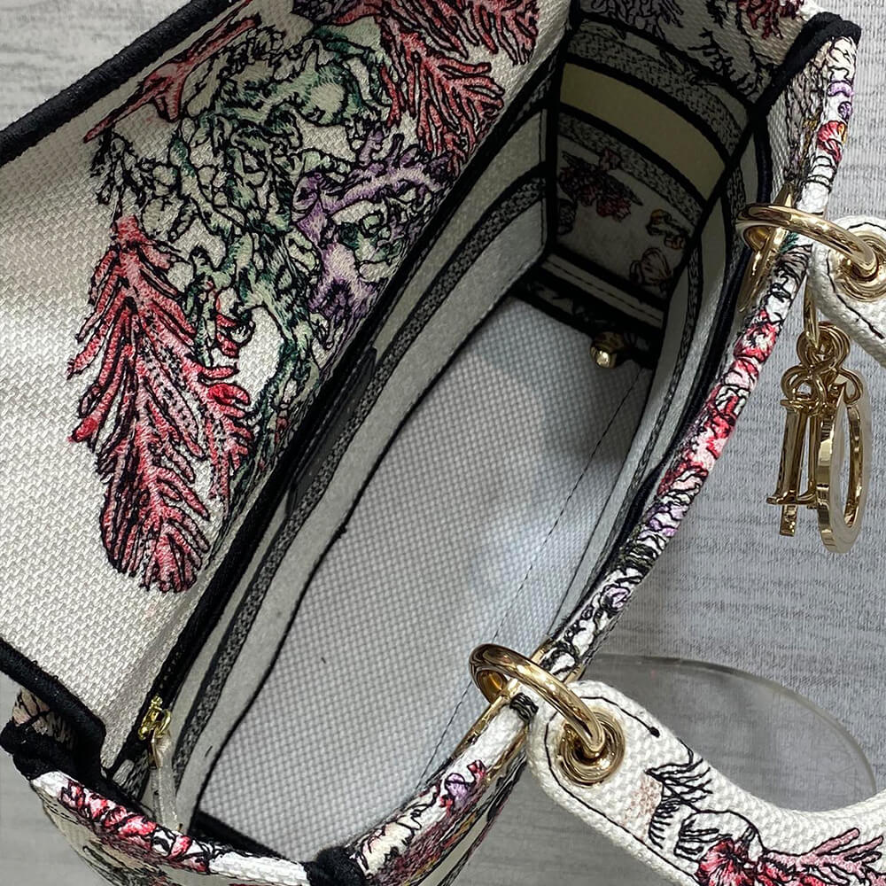 DIOR Medium Lady D-Lite Bag