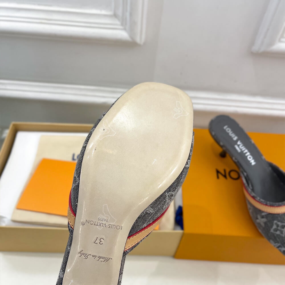 LV 6AM Sandals