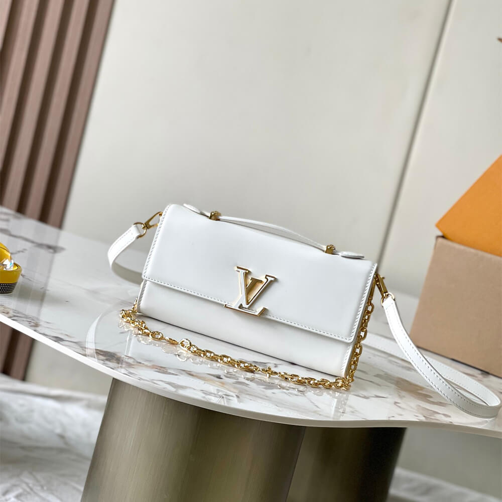 LV Wallet On Chain Capucines(HIGH-END GRADE)