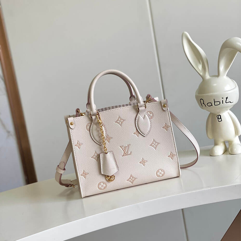LV ONTHEGO Small Bag