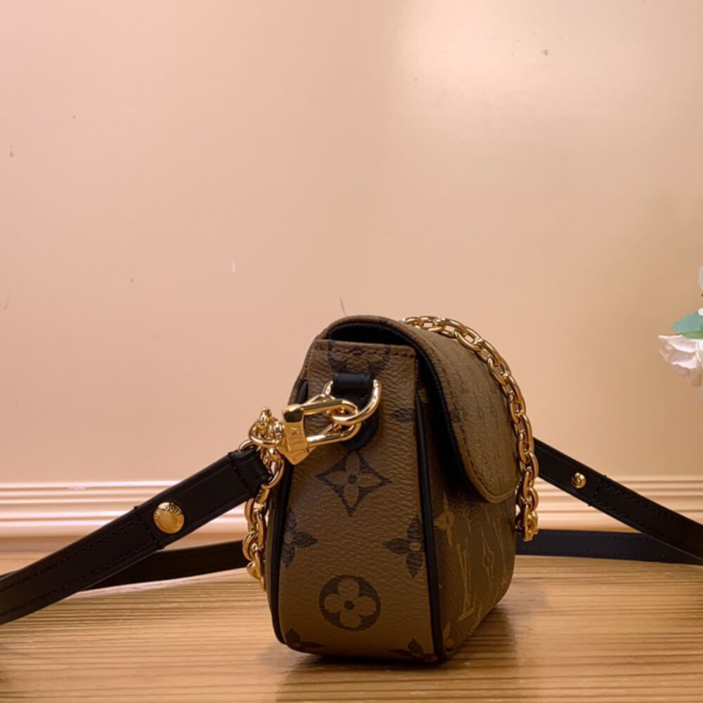 LV WALLET ON CHAIN IVY BAG