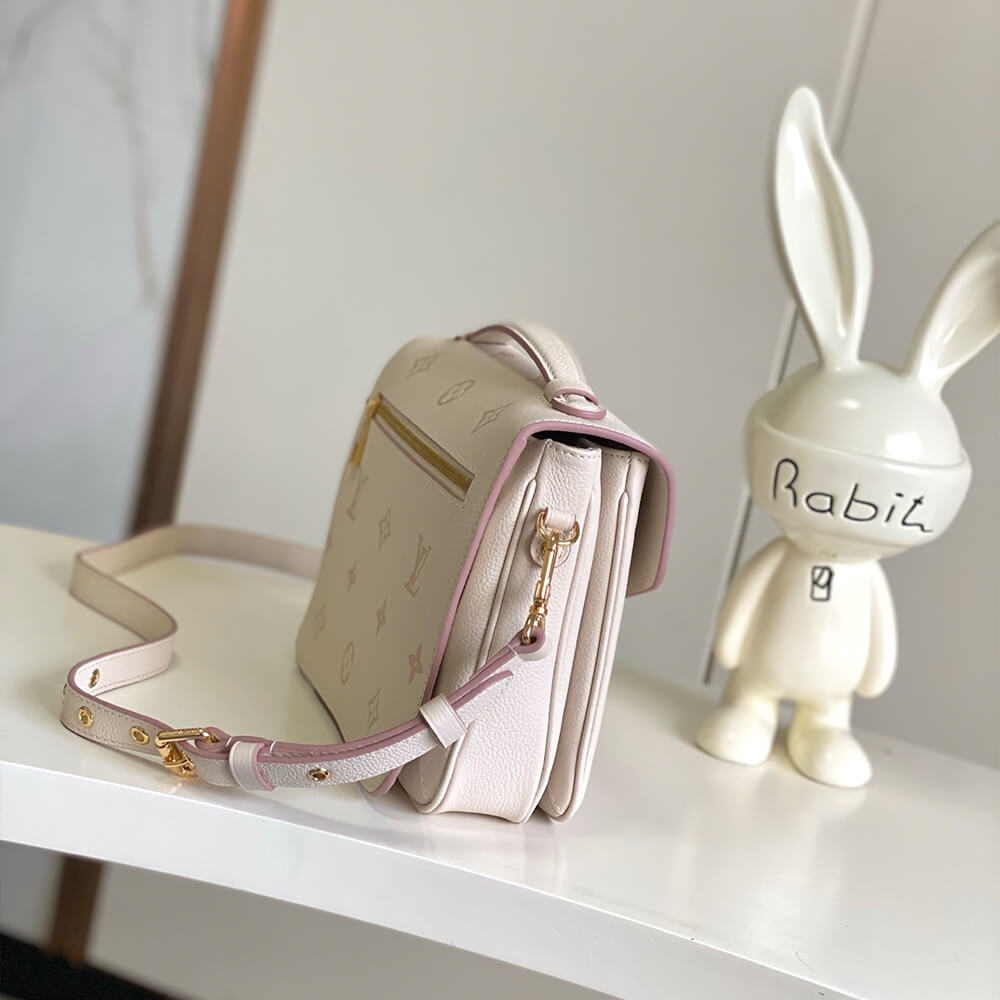 LV Pochette Métis