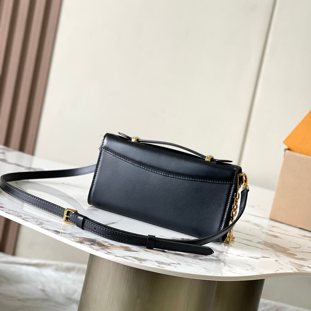 LV Wallet On Chain Capucines(HIGH-END GRADE)