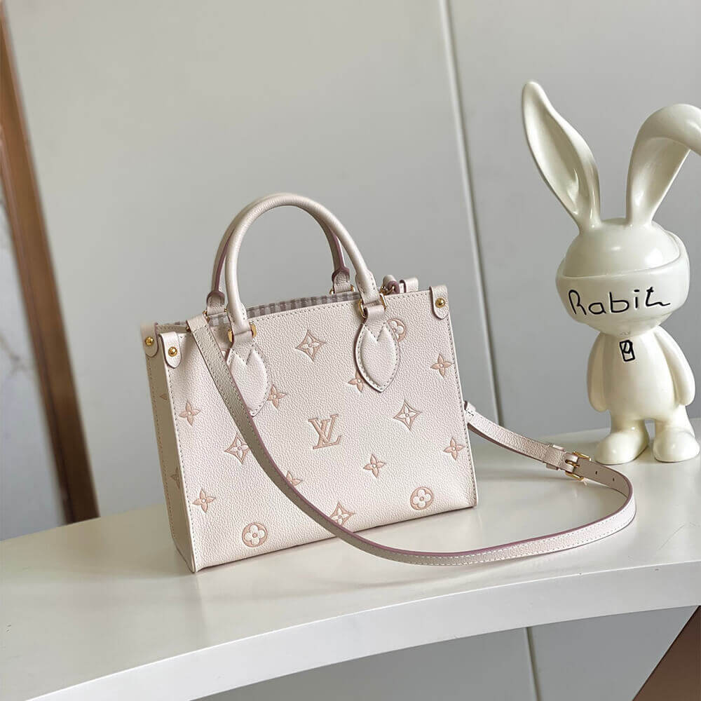 LV ONTHEGO Small Bag