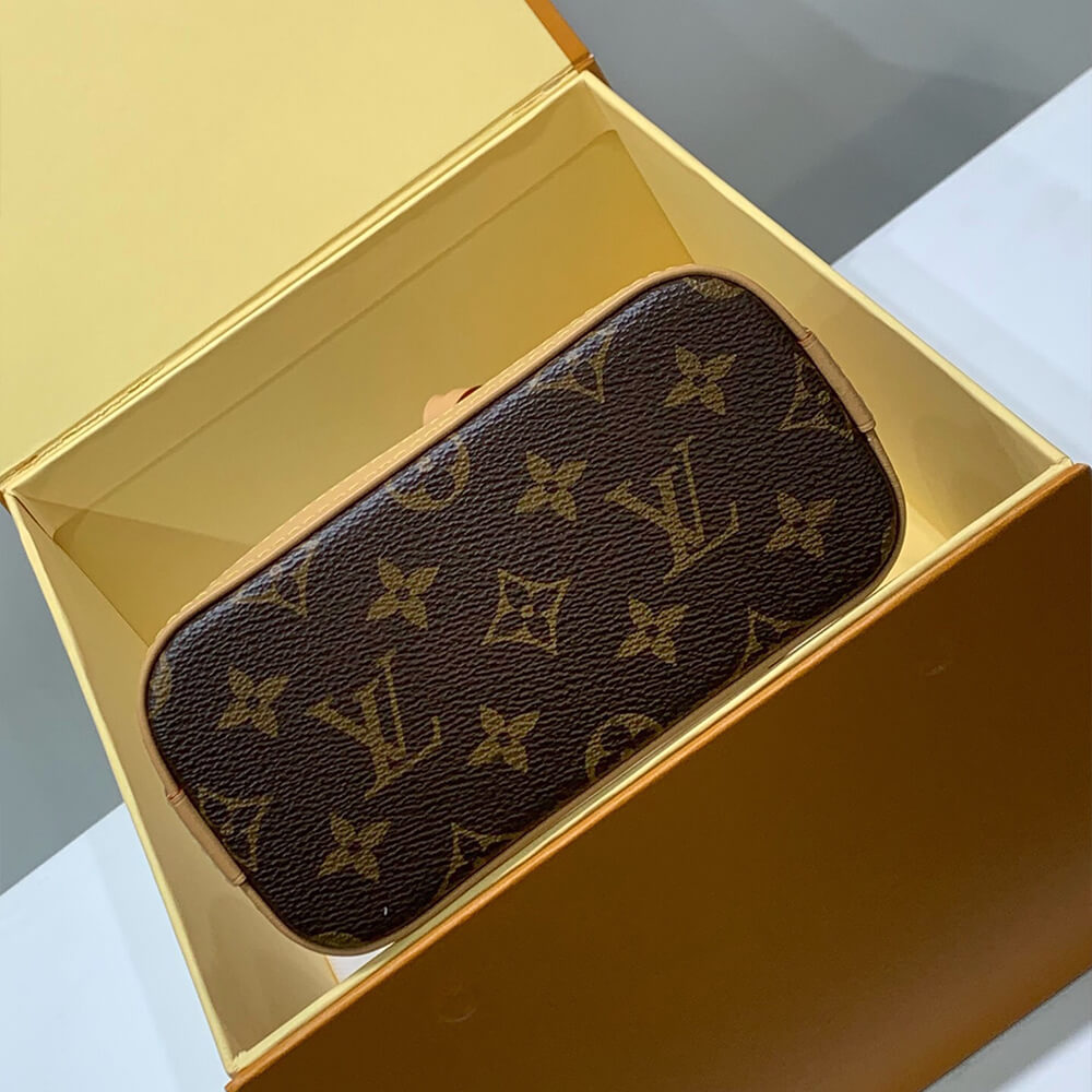 LV NANO ALMA GLOVES