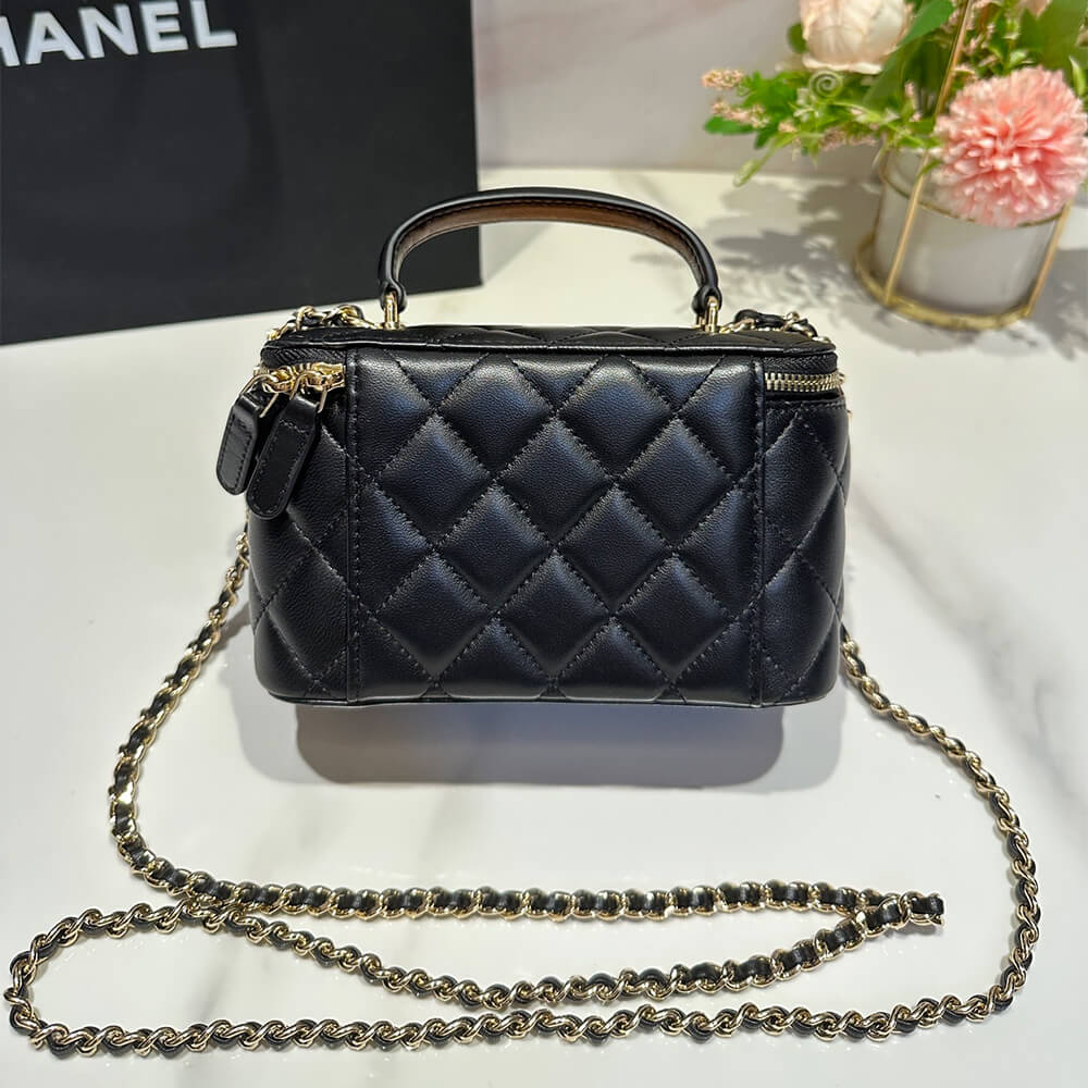 CHANEL Long Vanity with chain