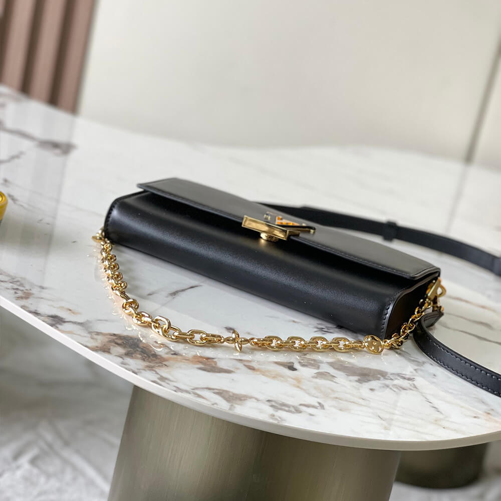 LV Wallet On Chain Capucines(HIGH-END GRADE)