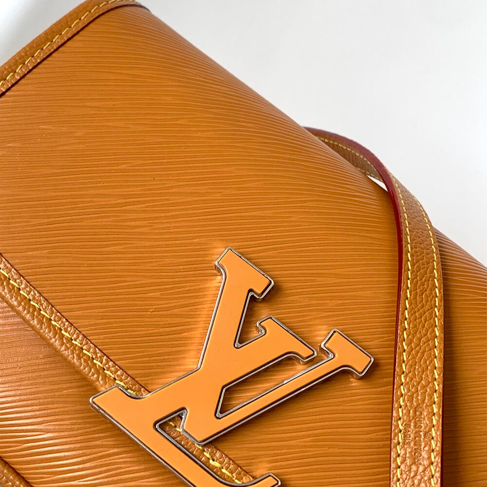 LV Buci