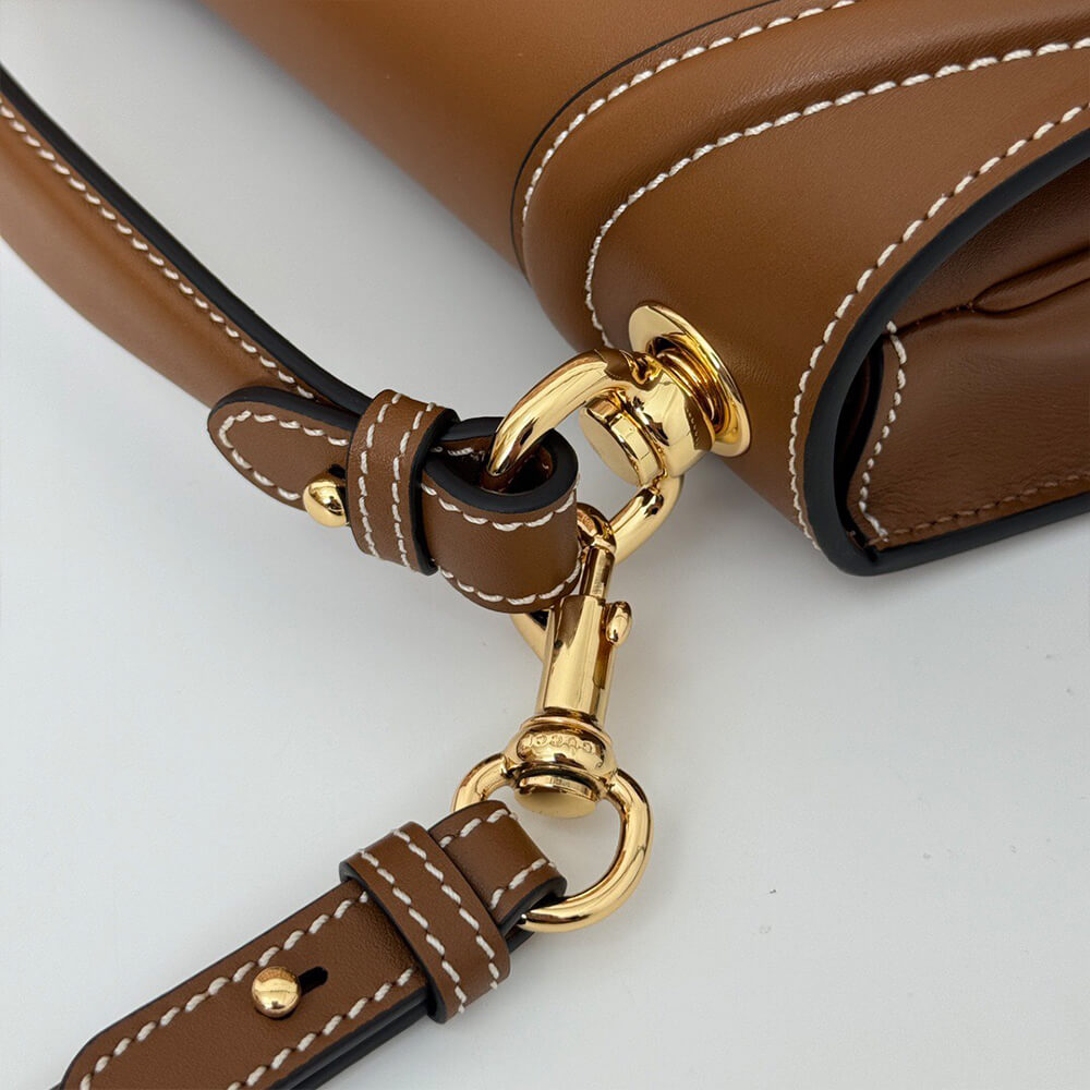 GUCCI Blondie medium top handle bag
