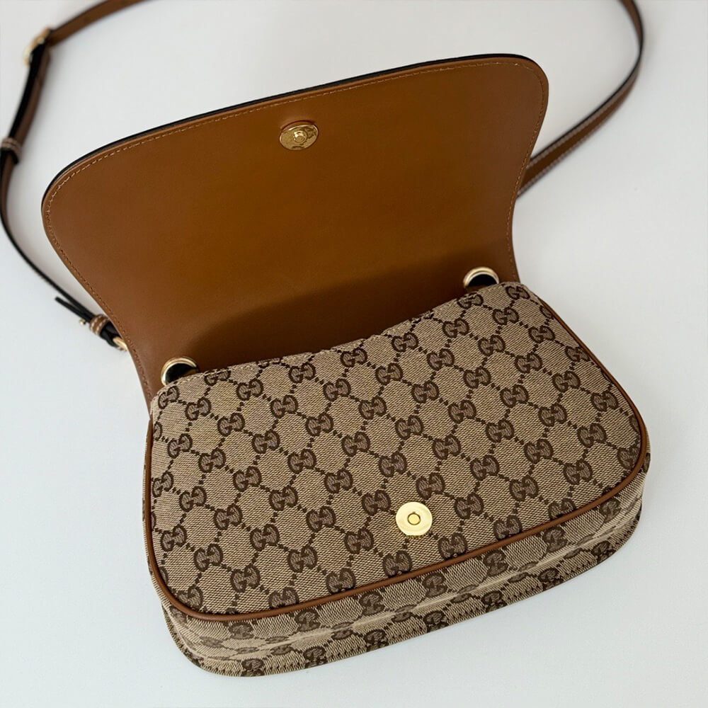 GUCCI Blondie medium top handle bag