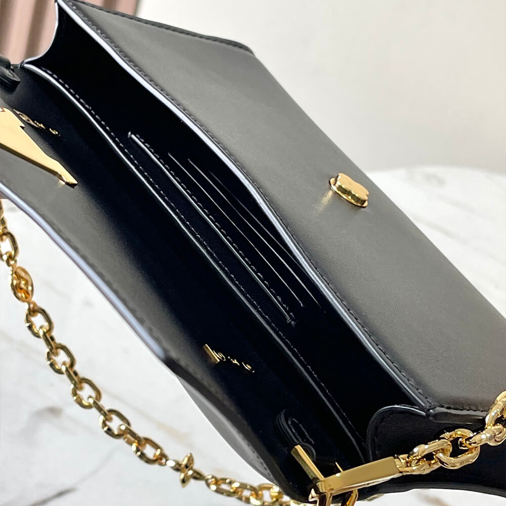 LV Wallet On Chain Capucines(HIGH-END GRADE)
