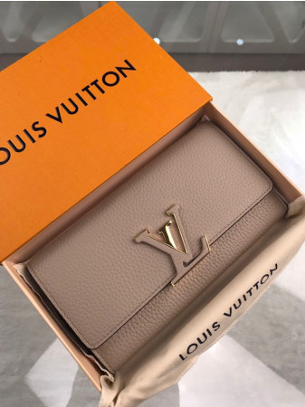 LV CAPUCINES Wallet M61249