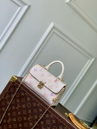 LV Nano Madeleine M25596 21x12.5x6cm
