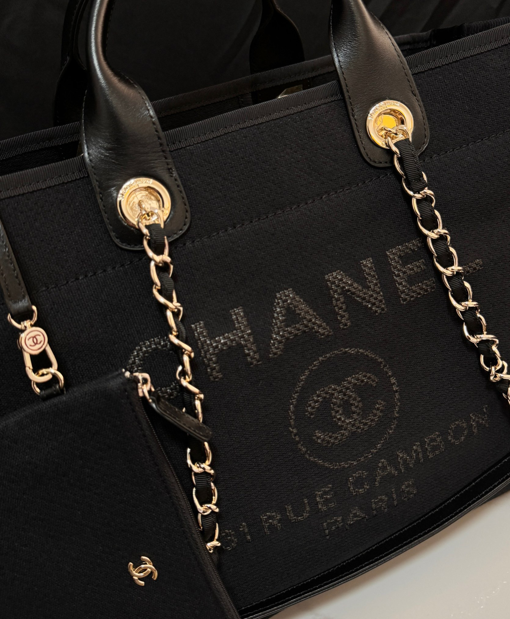 Ch*el shopping bag 30x39x22cm