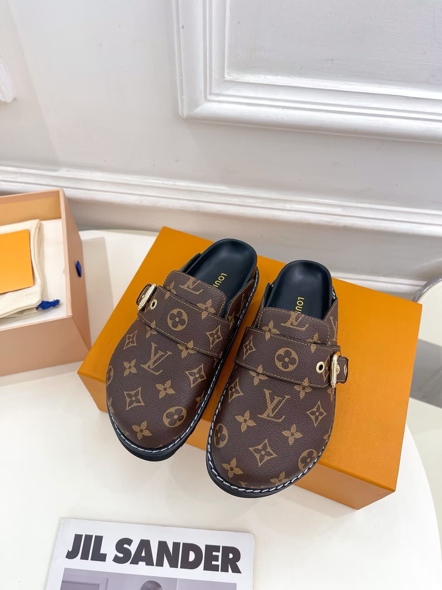 UA LV Cosy Flat Comfort Clogs