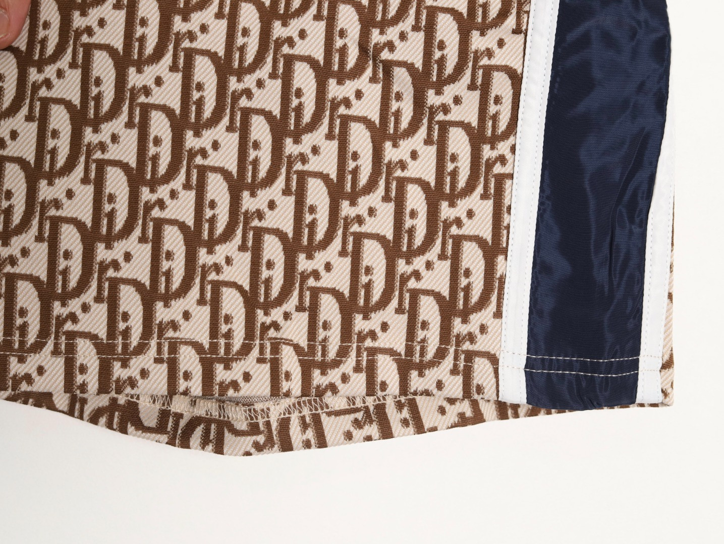 D*or 25ss shorts