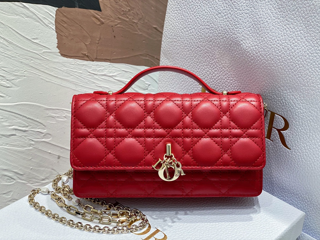 miss D*or mini bag crimson red s0980onmj-m57r 21 x 11.5 x 4.5 cm