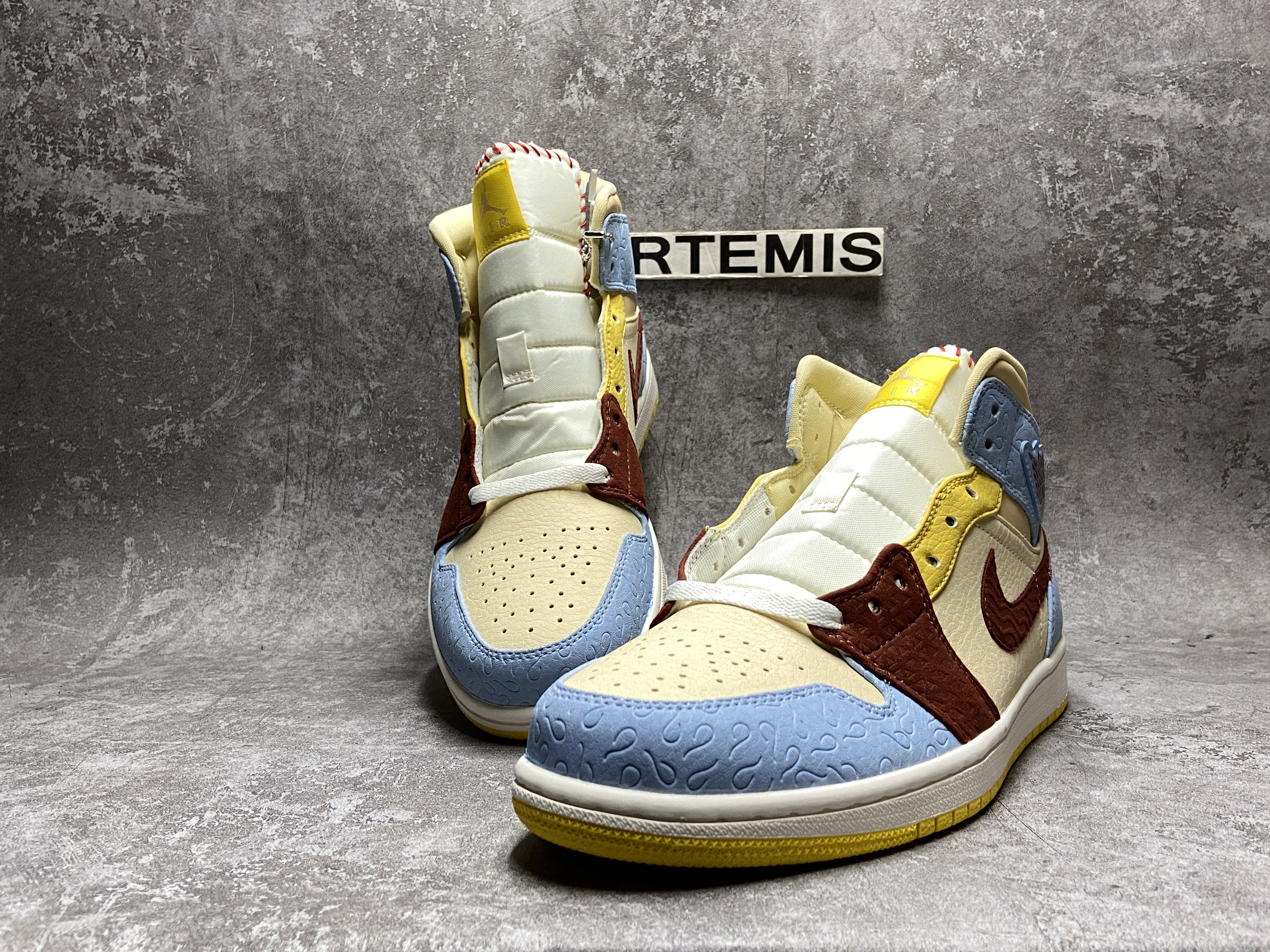 air jordan 1 mid se fearless Ma*s*n chateau rouge