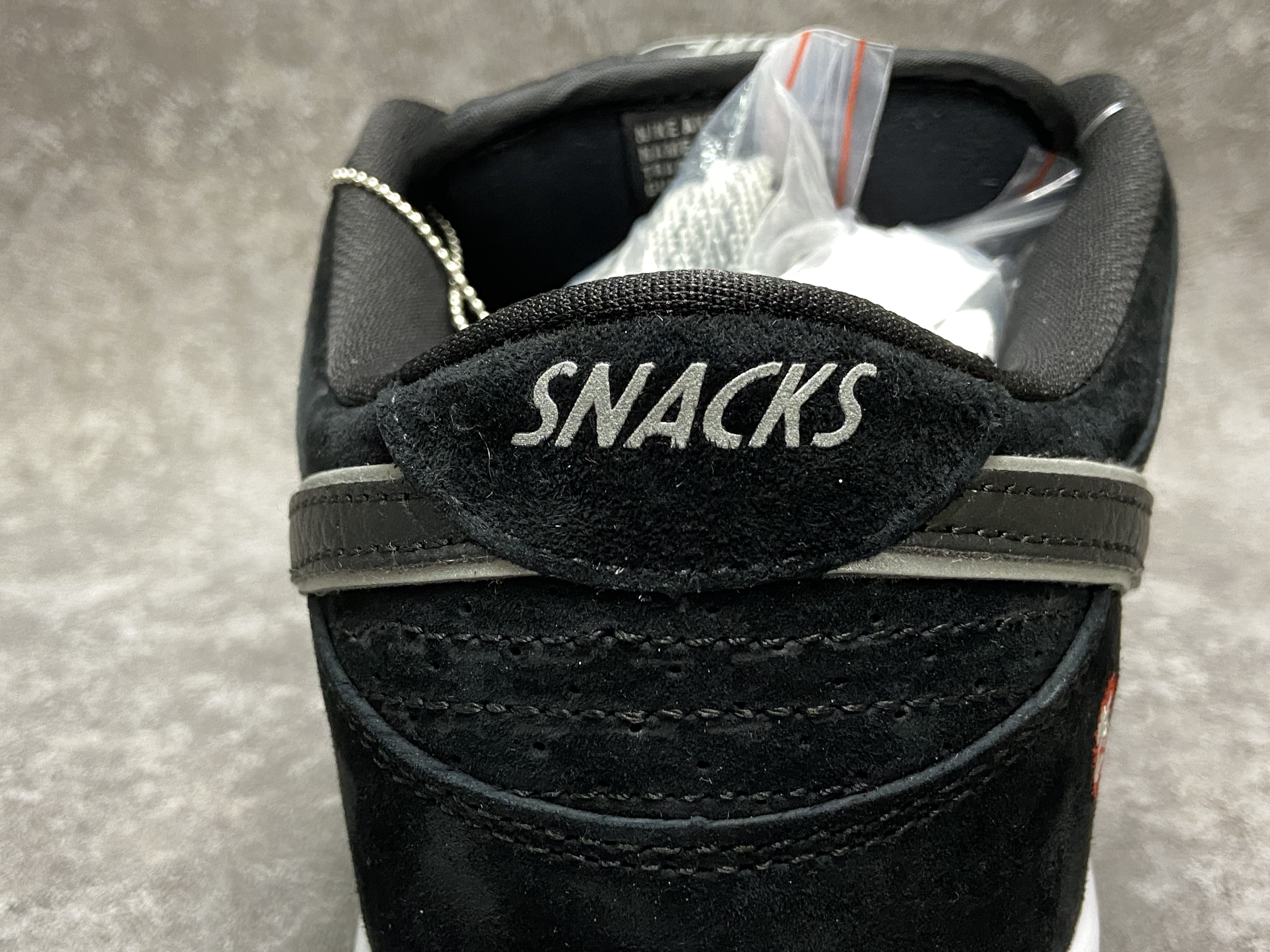 Nike SB Dunk Low Quartersnacks