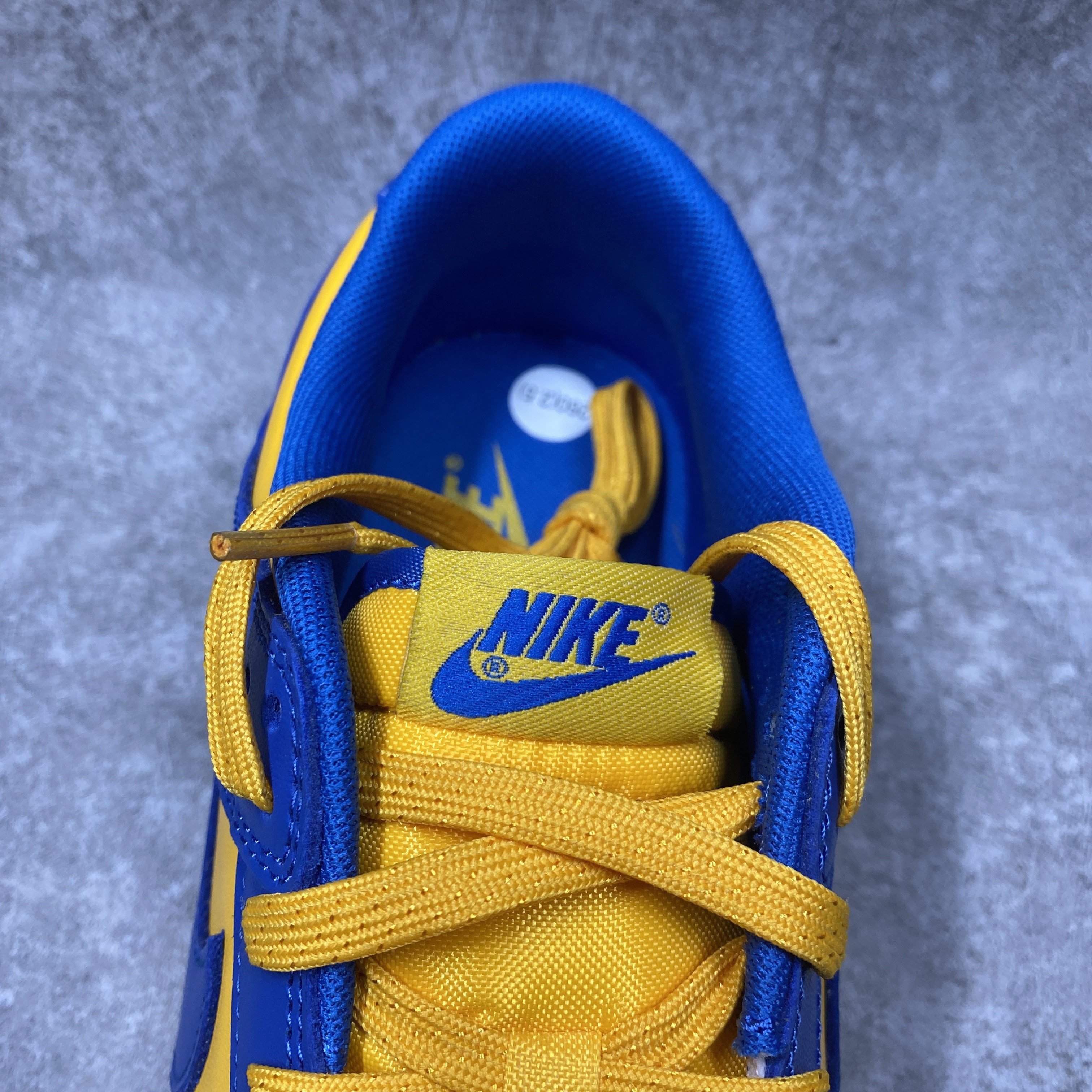 Nike Dunk Low UCLA
