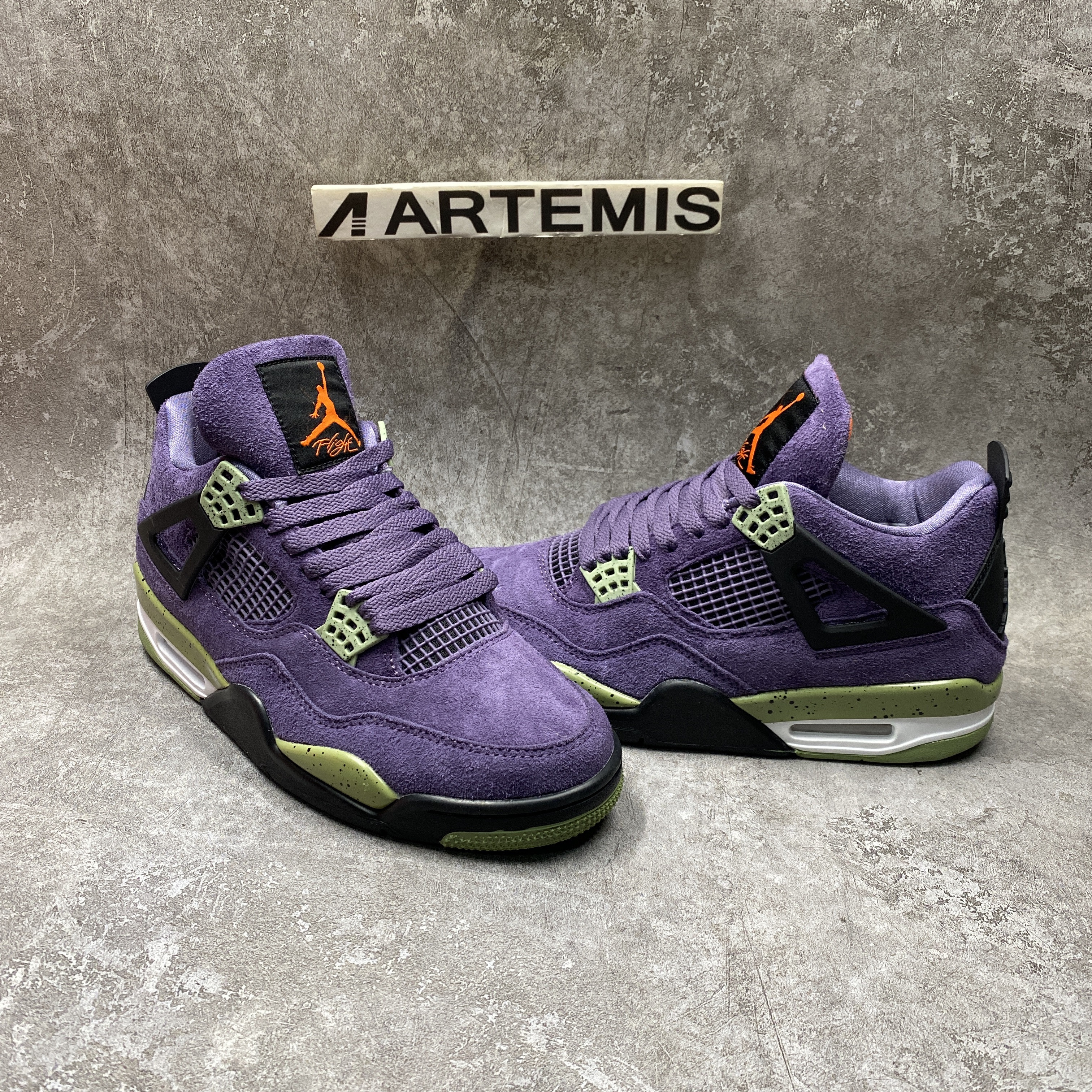Air Jordan 4 “Canyon Purple”