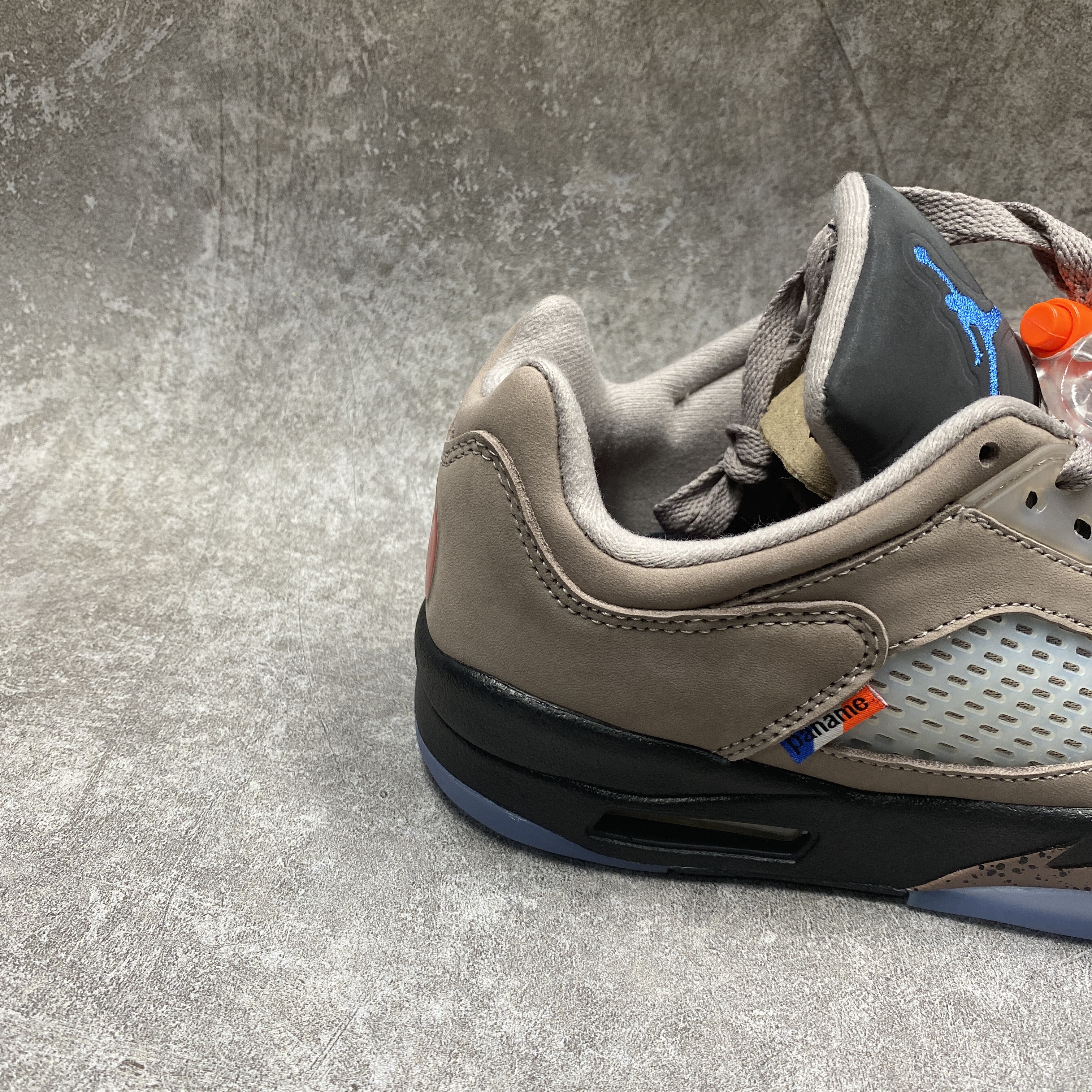 ‍PSG x Air Jordan 5 Retro Low Pumice