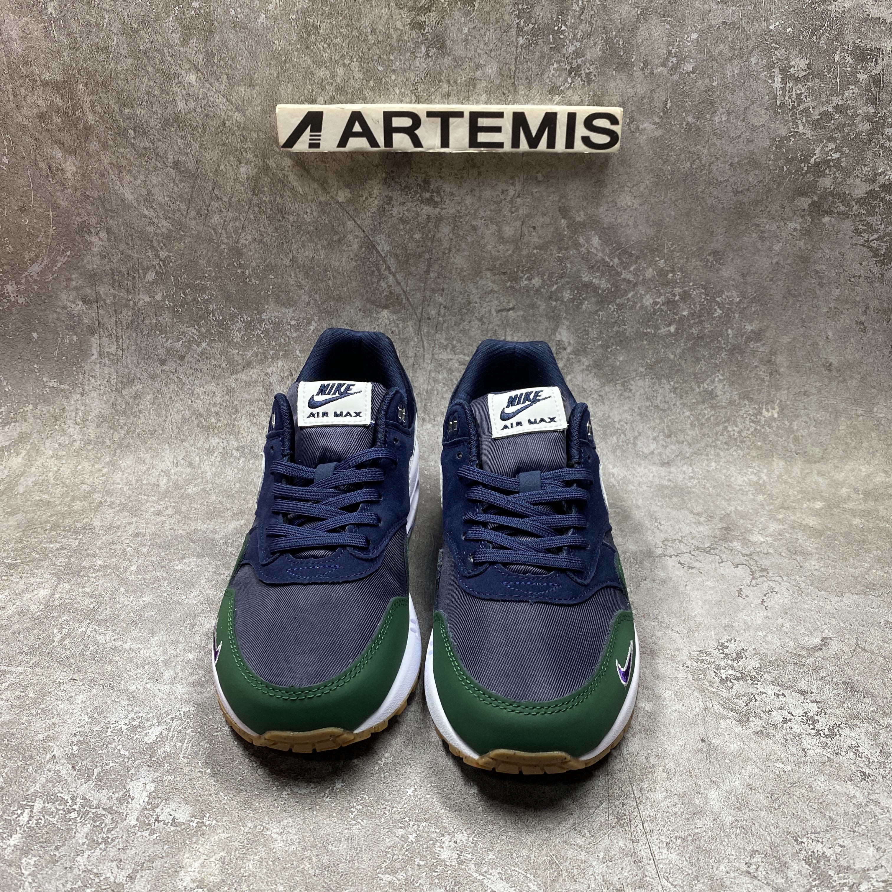 Nike Air Max 1 Obsidian Sneakers