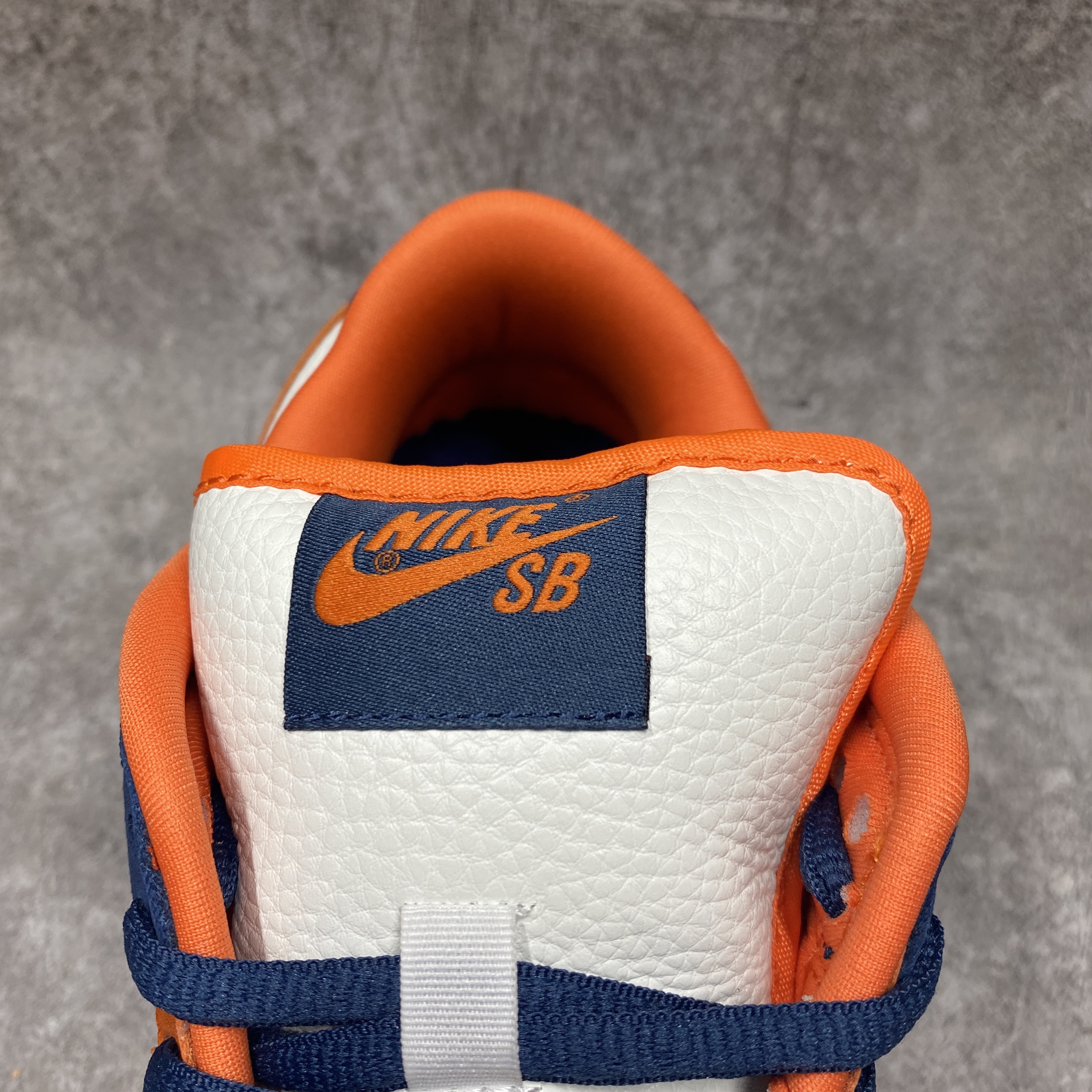 Nike SB Dunk Low Pro Broncos