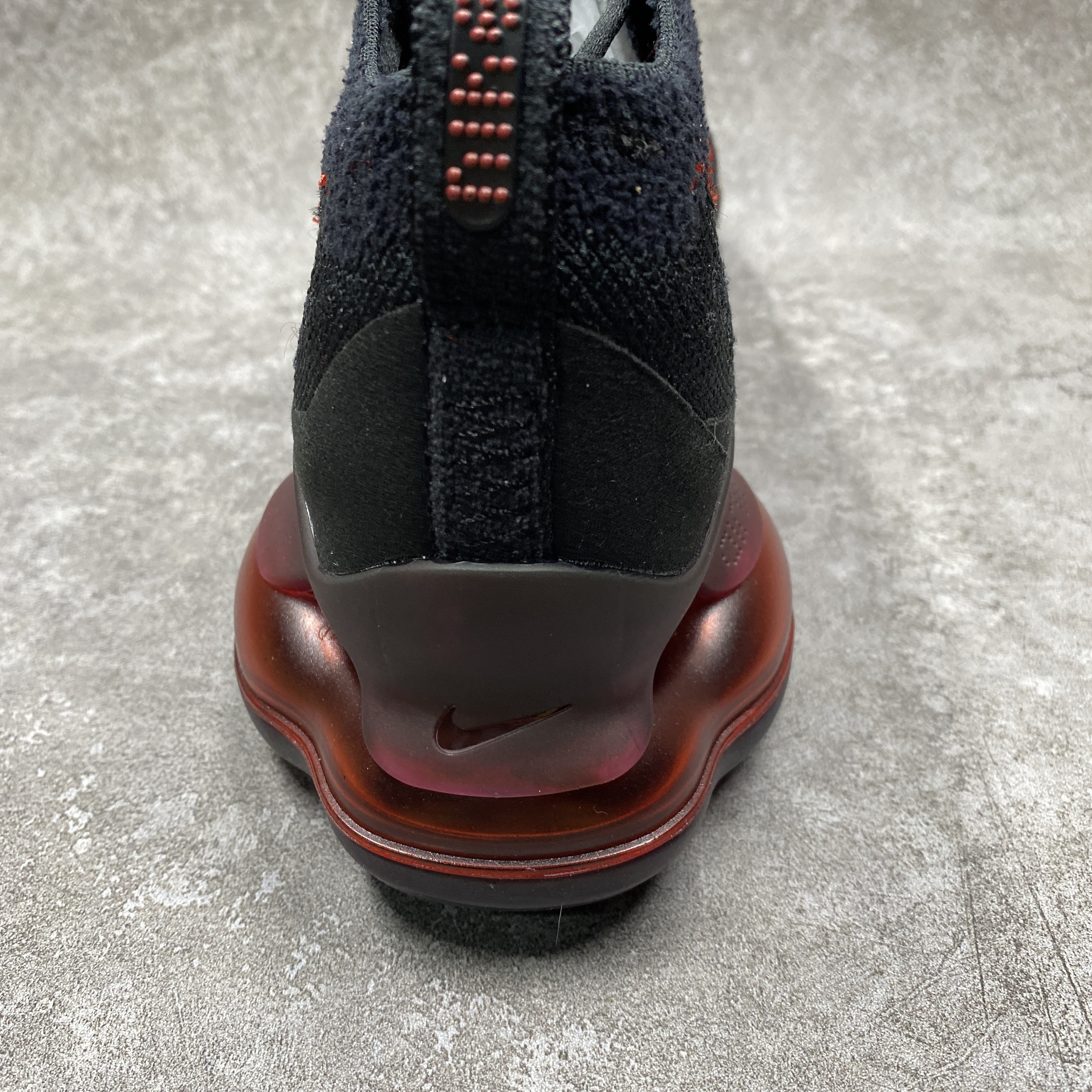 Nike Air Max Scorpion Flyknit Bred